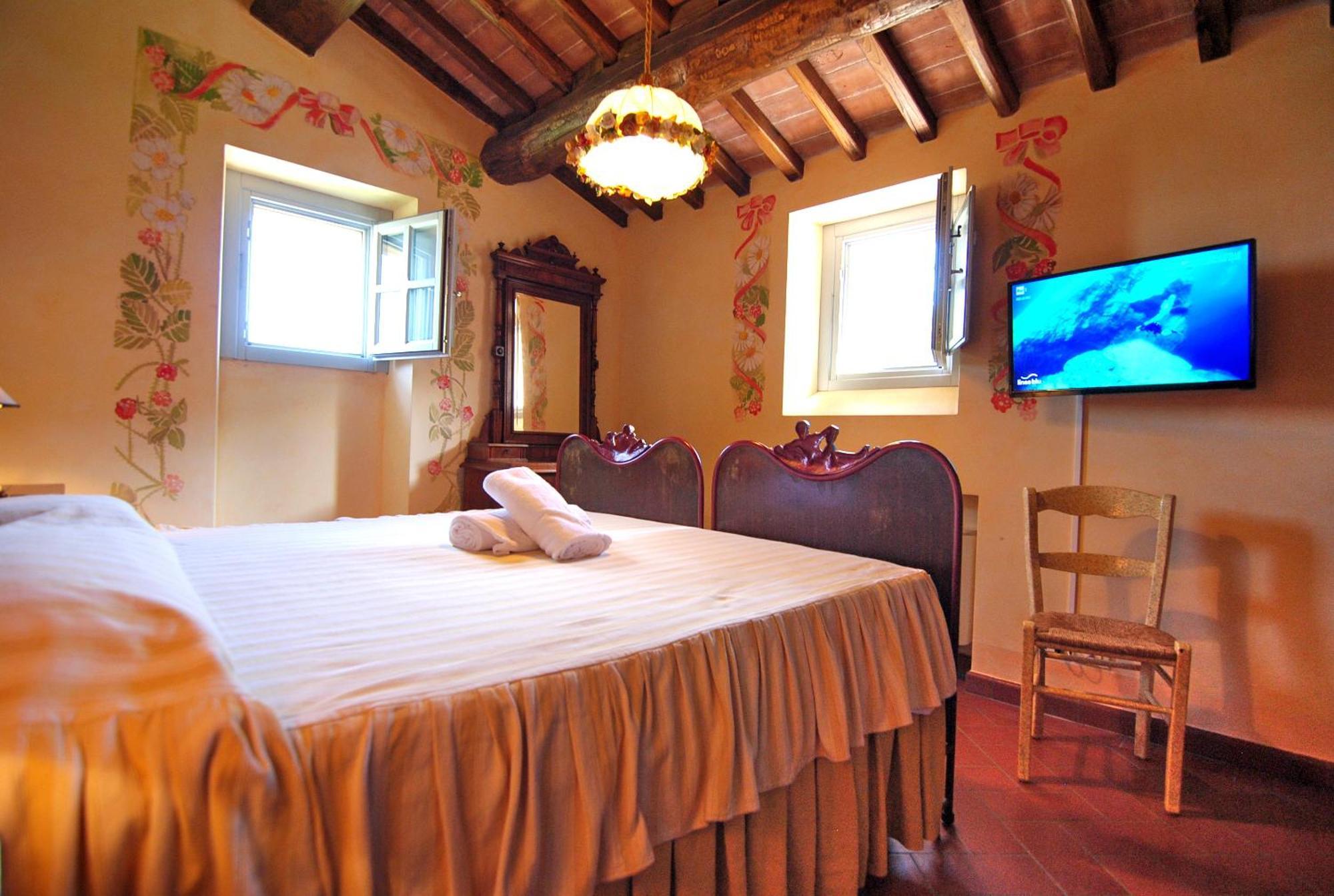 Agriturismo I Frati Paciano Dış mekan fotoğraf